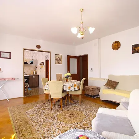 Apartment Fuer 4 Personen Ca 86 Qm In Rovinj-cocaletto, Istrien Istrische Riviera