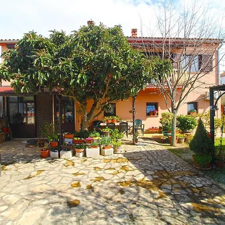 Fuer 4 Personen Ca 86 Qm In Rovinj-cocaletto, Istrien Istrische Riviera *