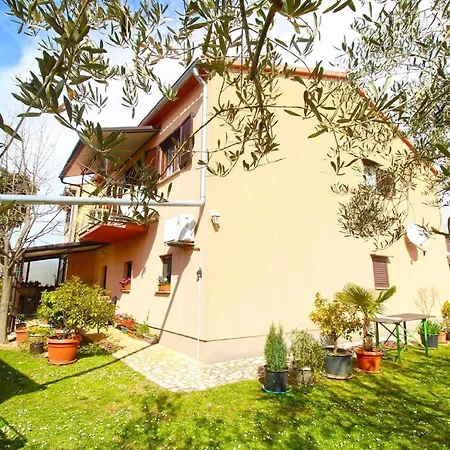 Fuer 4 Personen Ca 86 Qm In Rovinj-cocaletto, Istrien Istrische Riviera Apartment